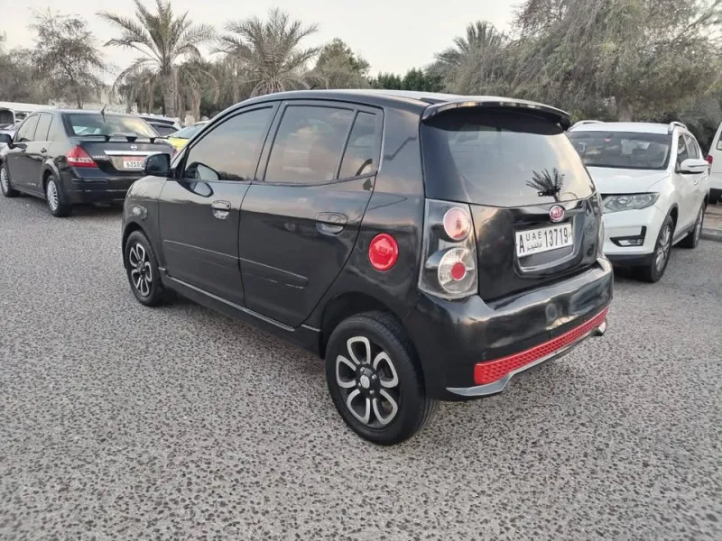 2010 Kia Picanto in Dubai