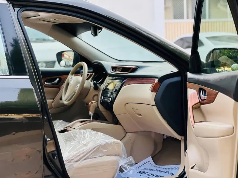 2015 Nissan XTrail in Dubai