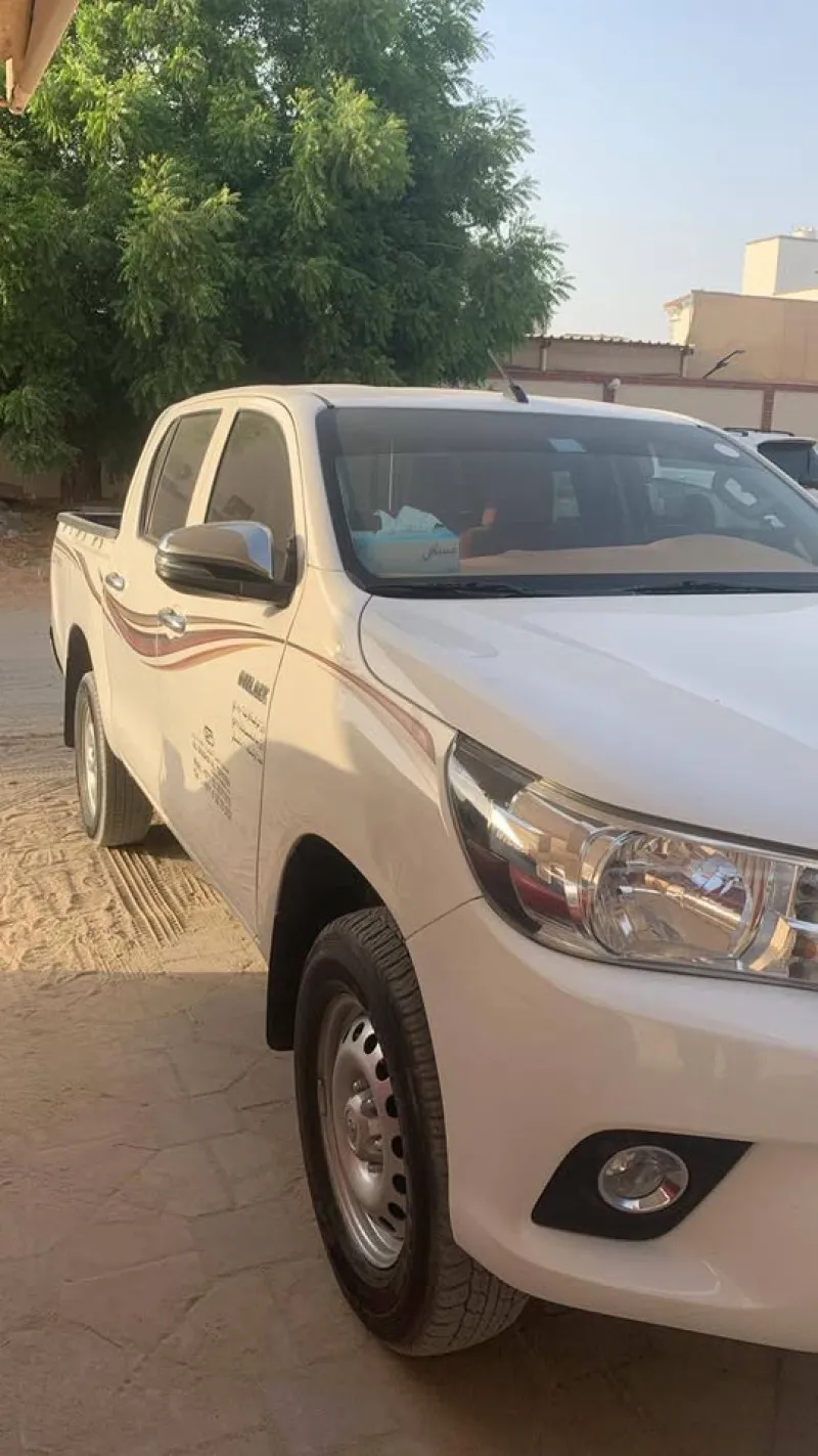2019 Toyota Hilux in Dubai
