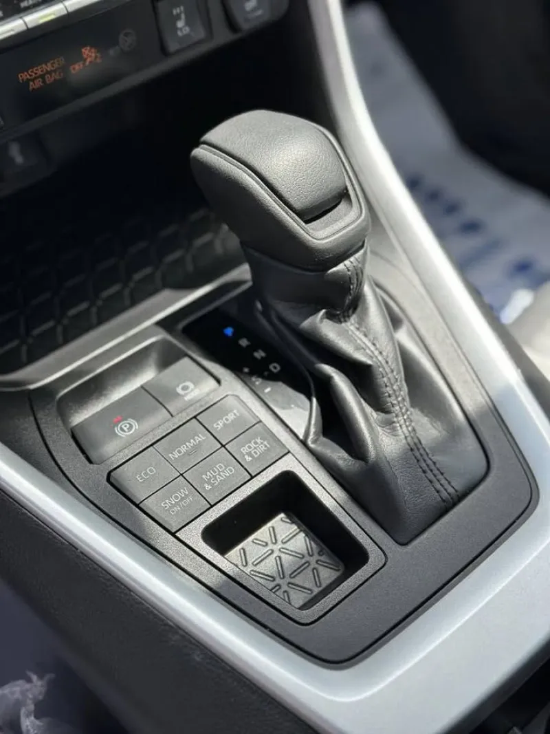 2024 Toyota Rav4 in Dubai