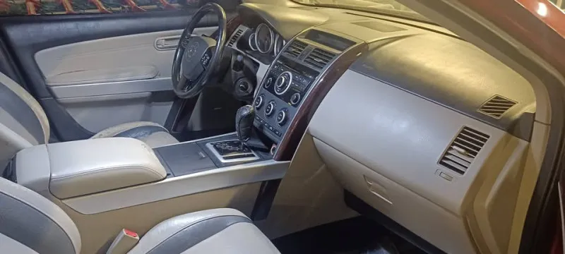 2009 Mazda CX-9 in Dubai