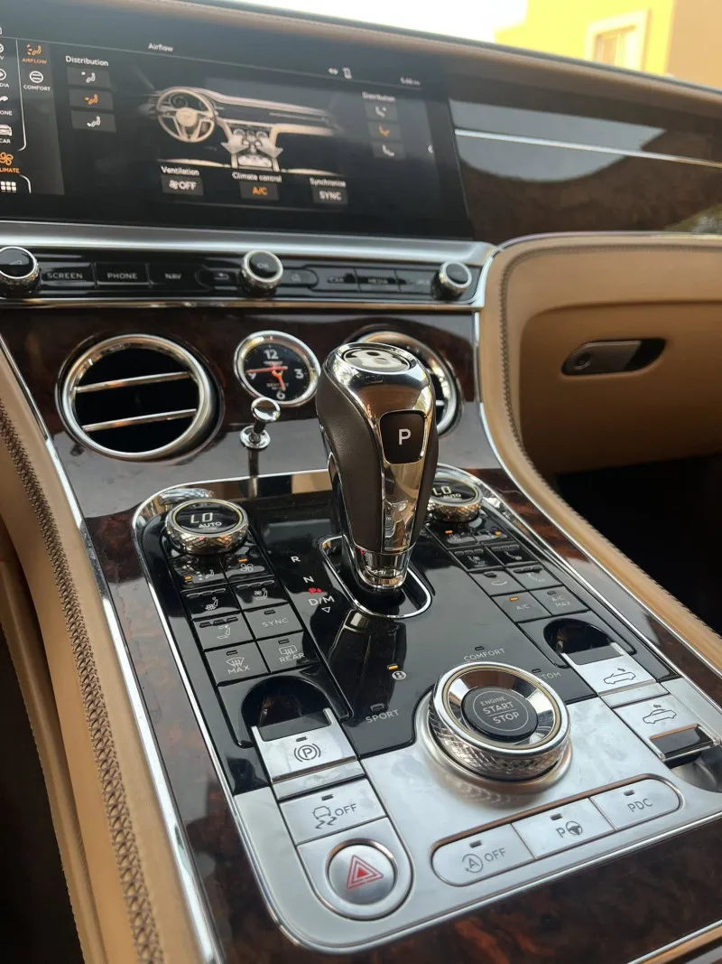 2019 بنتلي كونتيننتال in Dubai