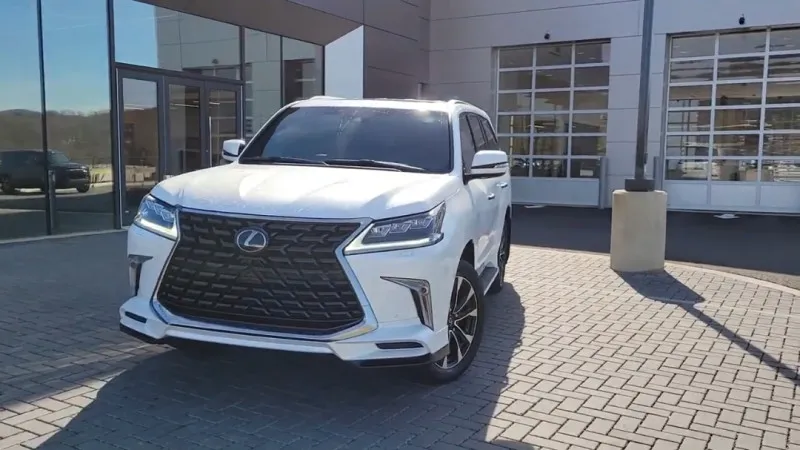 2021 Lexus LX 570 in Dubai