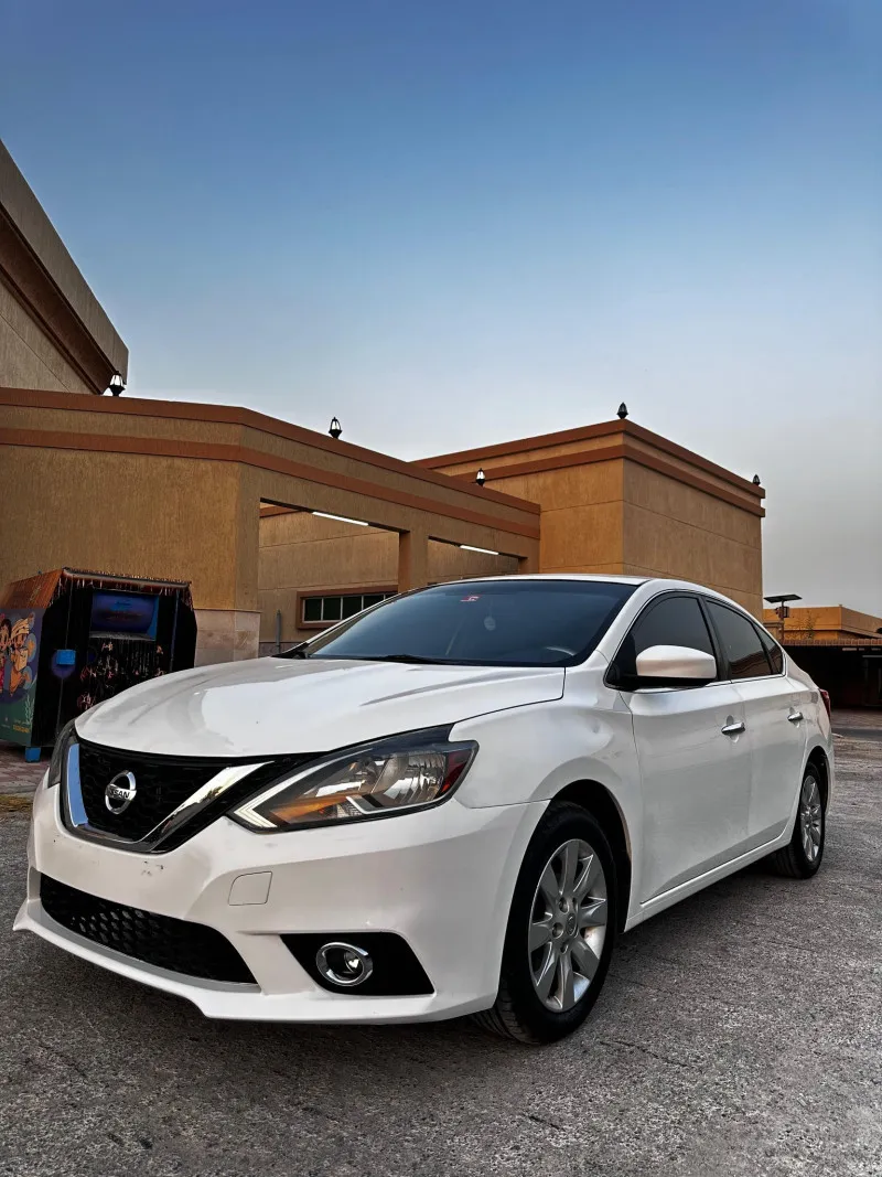 2017 Nissan Sentra in Dubai