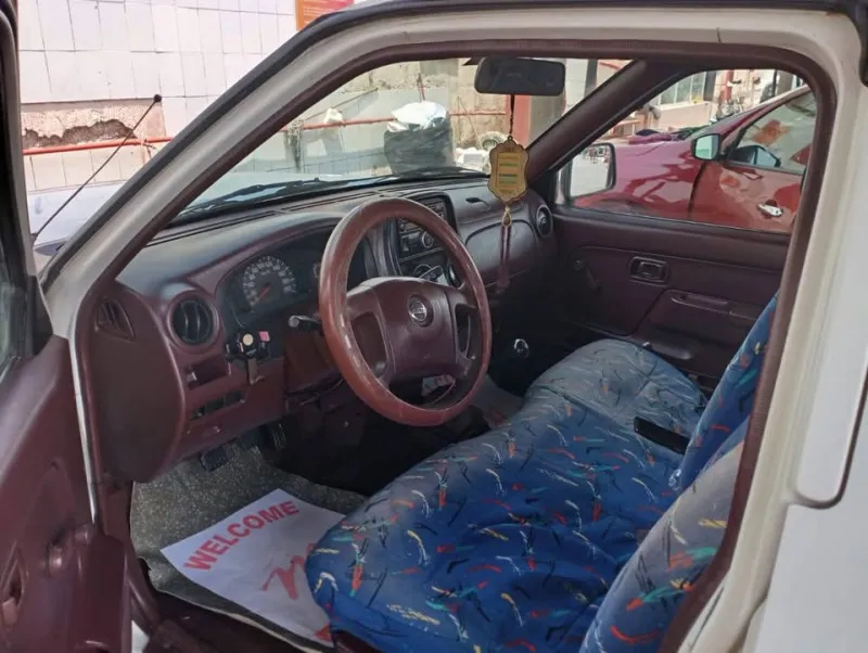 2012 Nissan Pickup in Dubai