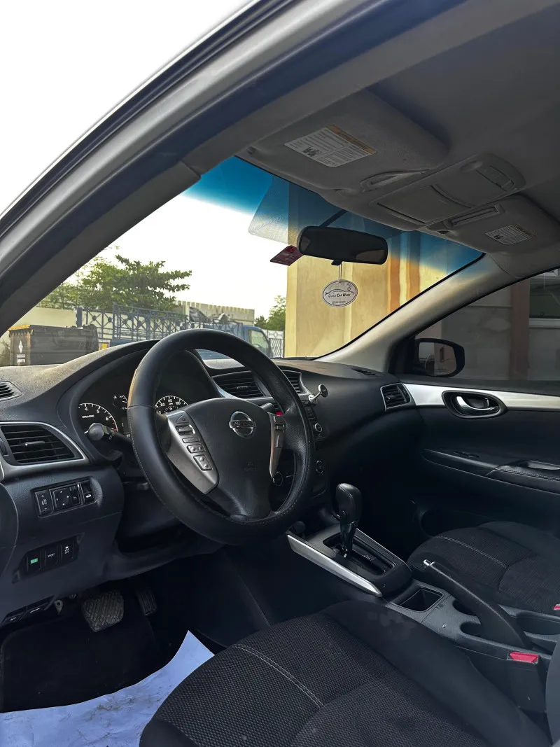 2017 Nissan Sentra in Dubai
