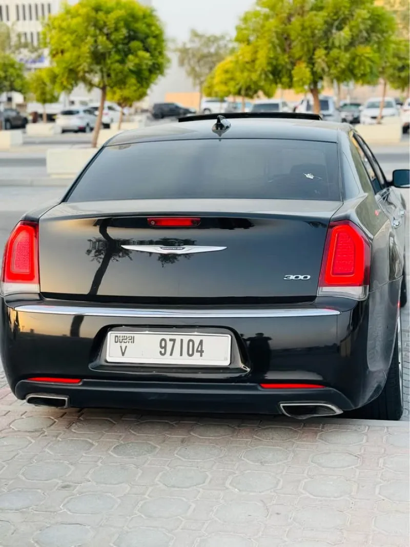 2019 كرايسلر ٣٠٠ in Dubai