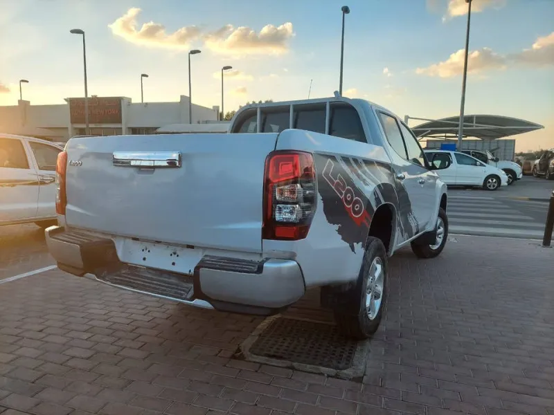 2020 Mitsubishi L200 in Dubai