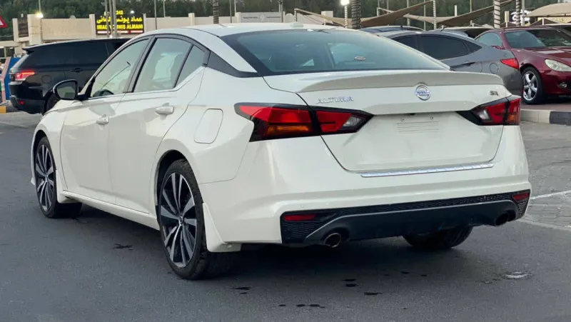 2021 Nissan Altima in Dubai