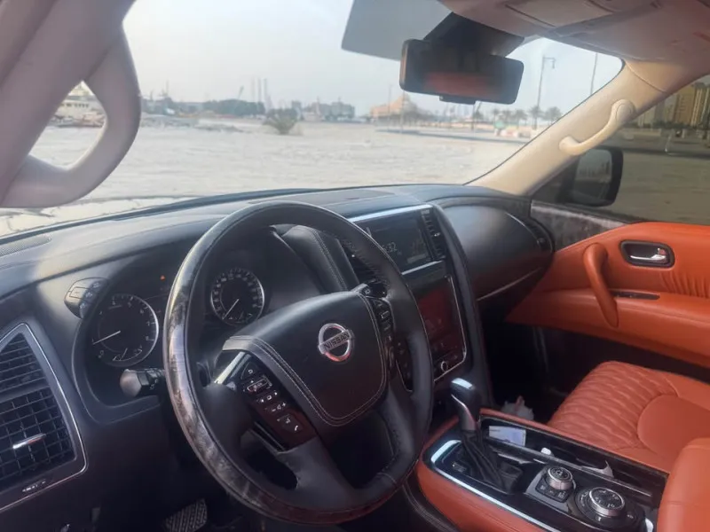 2020 نيسان باترول in Dubai