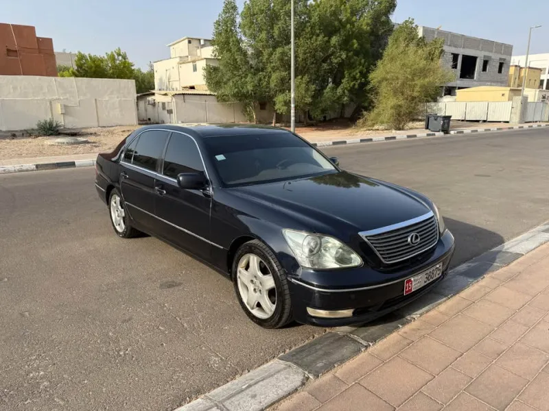 2004 Lexus LS in Dubai