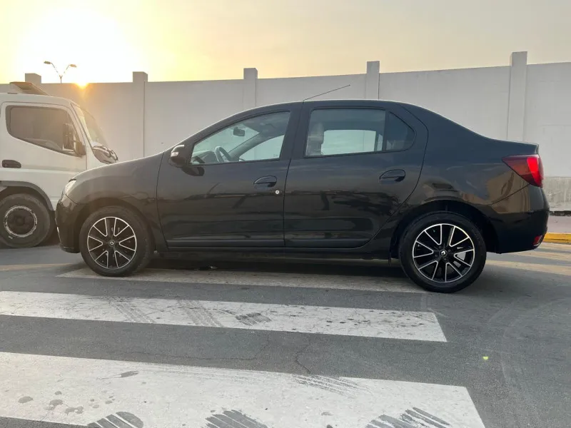 2017 Renault Symbol in Dubai