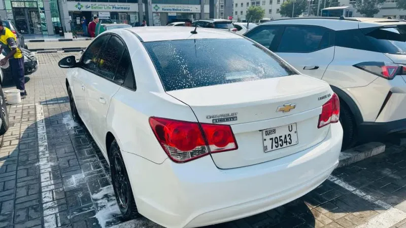 2013 Chevrolet Cruze in Dubai