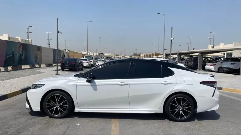 2021 Toyota Camry in Dubai