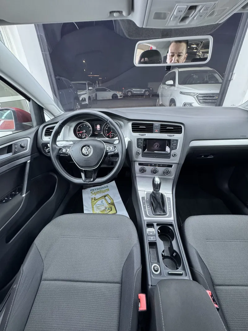 2015 Volkswagen Golf in Dubai