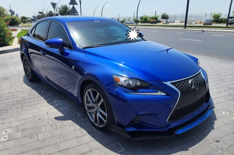 2016 Lexus IS in Dubai