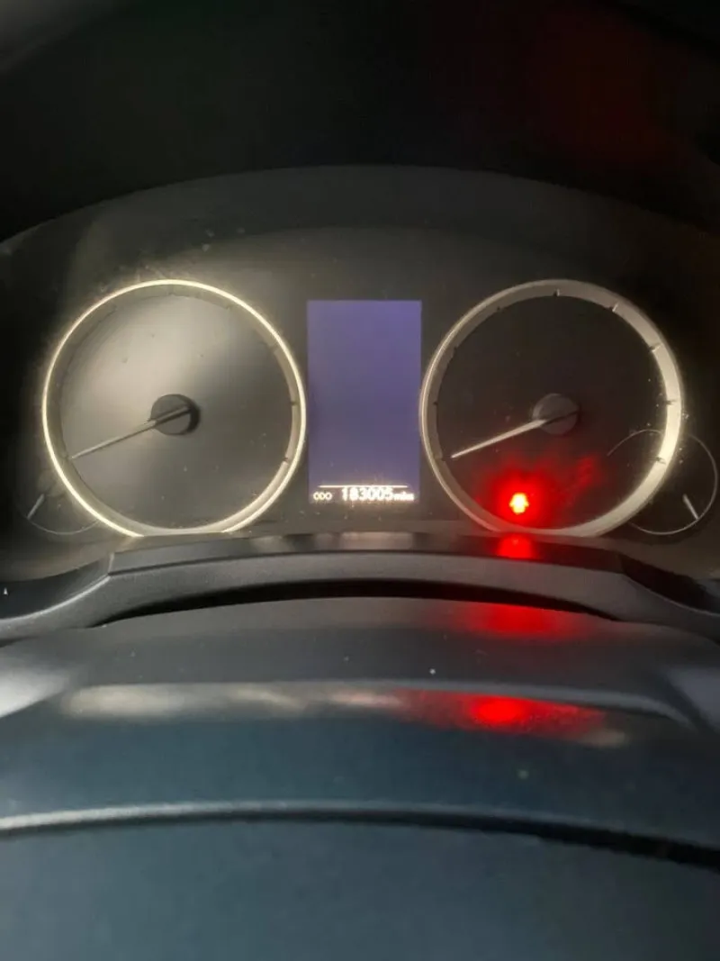 2014 Lexus IS in Dubai