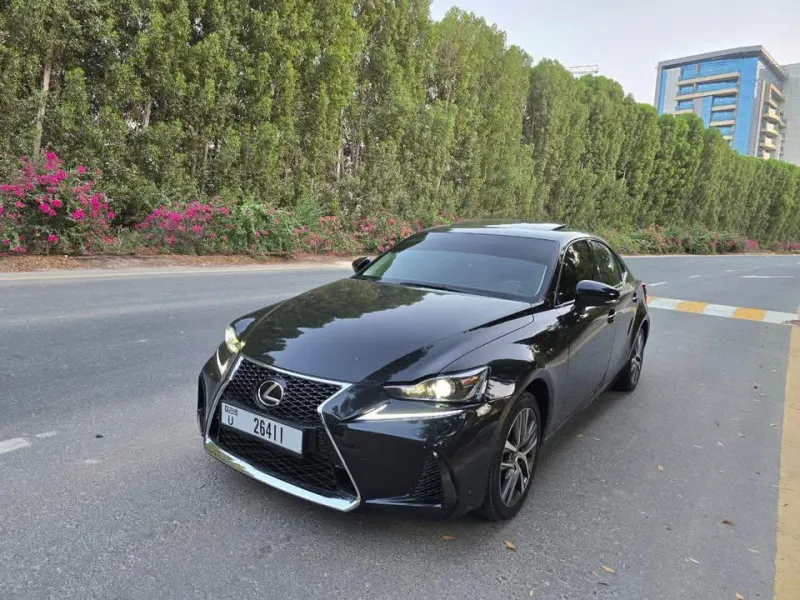 2019 Lexus IS in Dubai