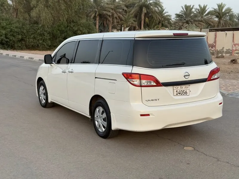 2014 Nissan Quest in Dubai