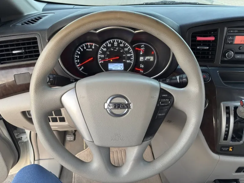 2014 Nissan Quest in Dubai