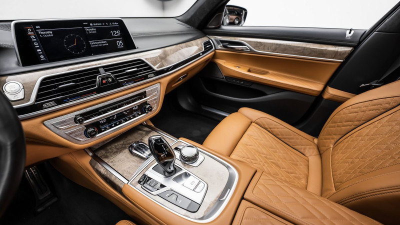 2021 BMW 7-Series in dubai