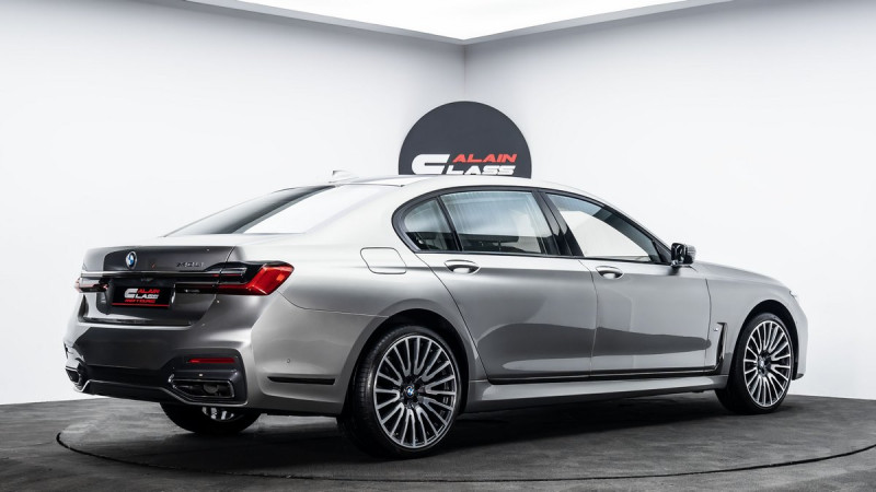 2021 BMW 7-Series in dubai