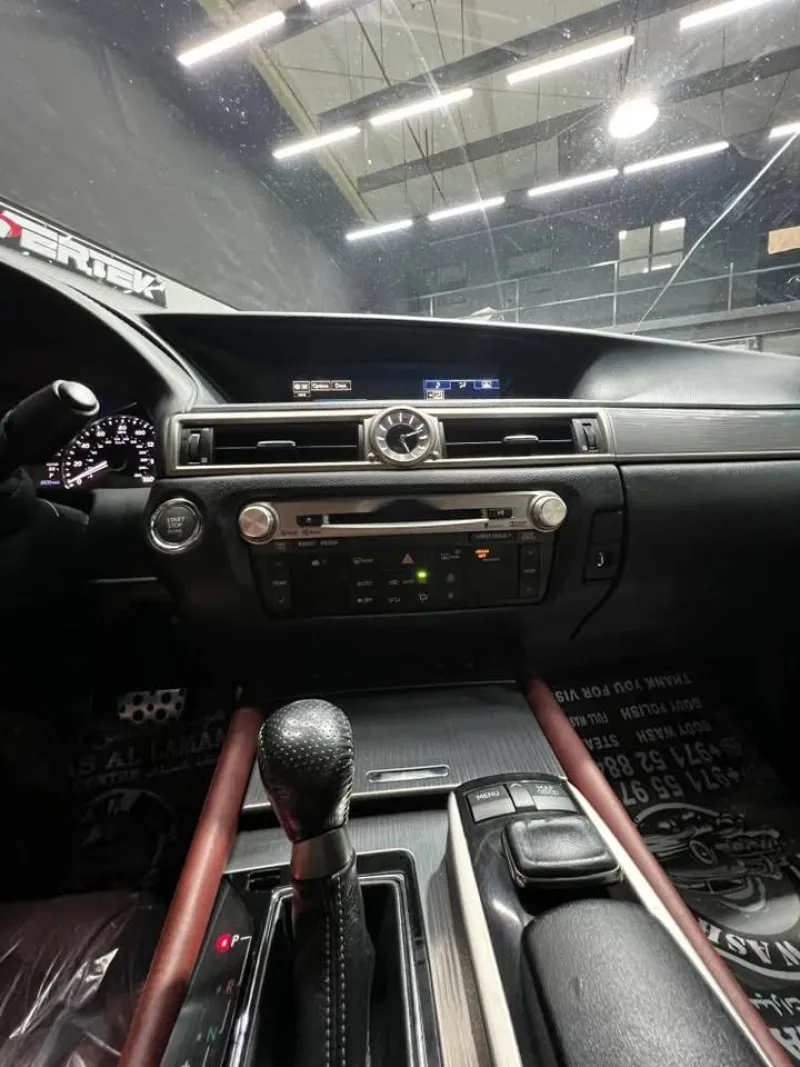 2015 لكزس GS - جي اس in Dubai