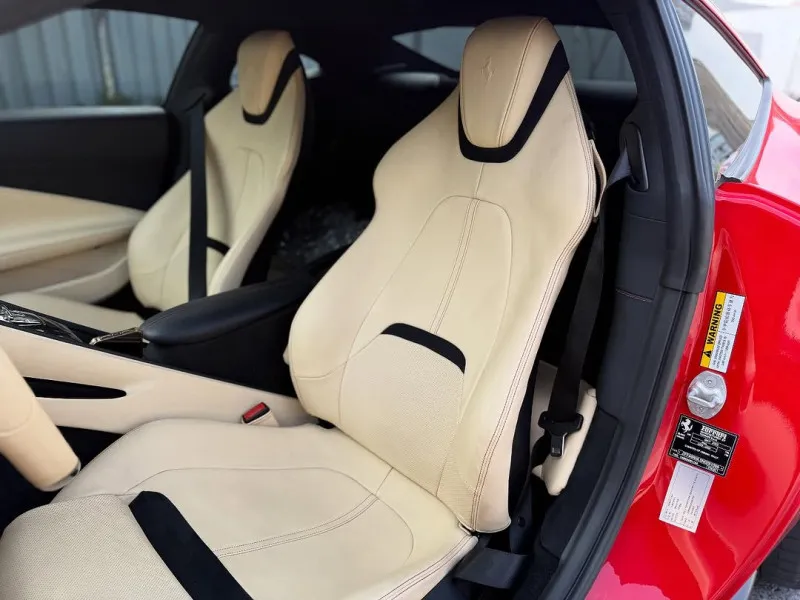 2022 Ferrari Roma in Dubai