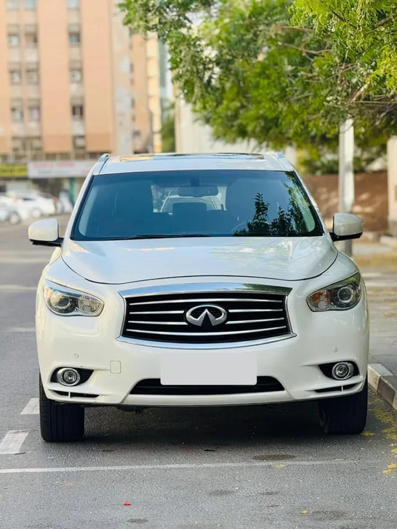 2013 إنفينيتي جي اكس in Dubai