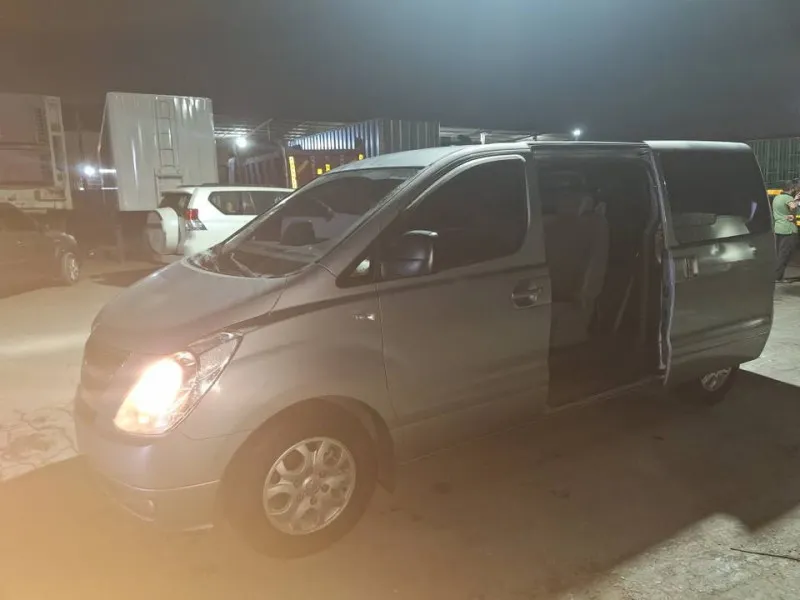 2015 Hyundai Starex in Dubai