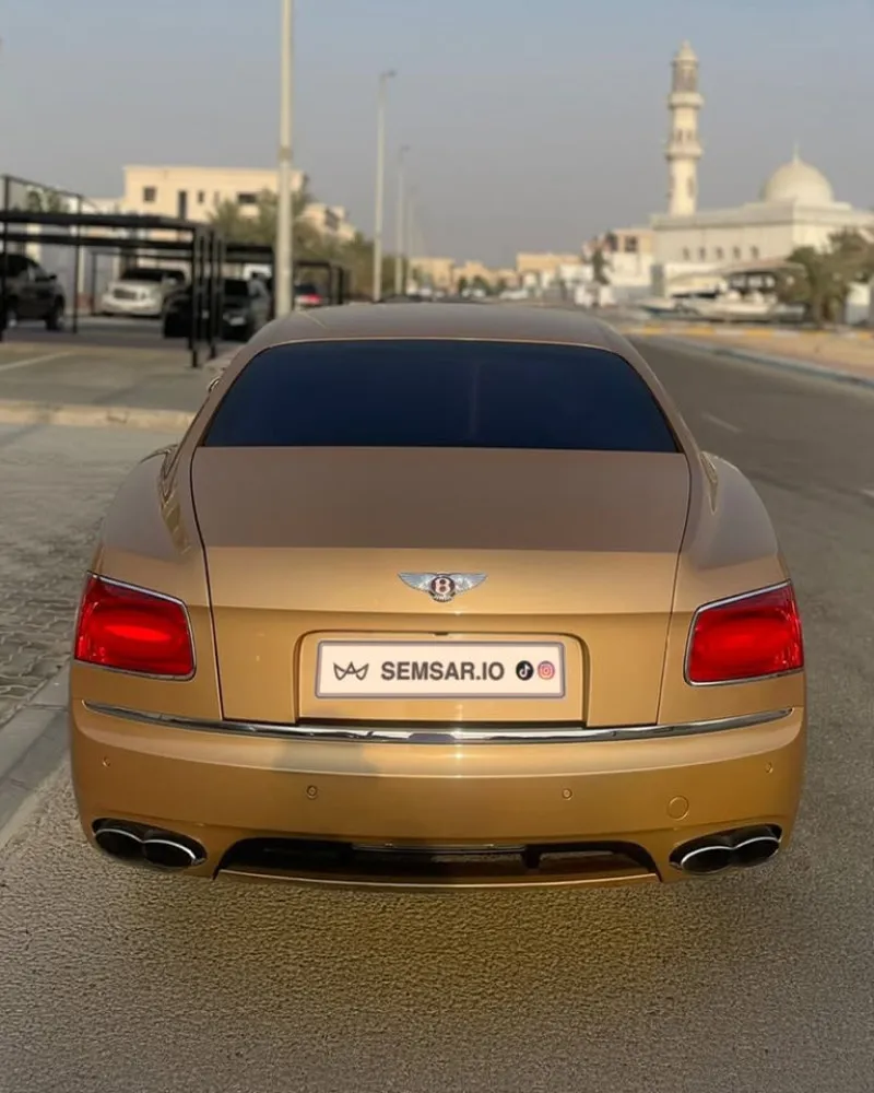 2016 Bentley Continental Flying Spur in Dubai