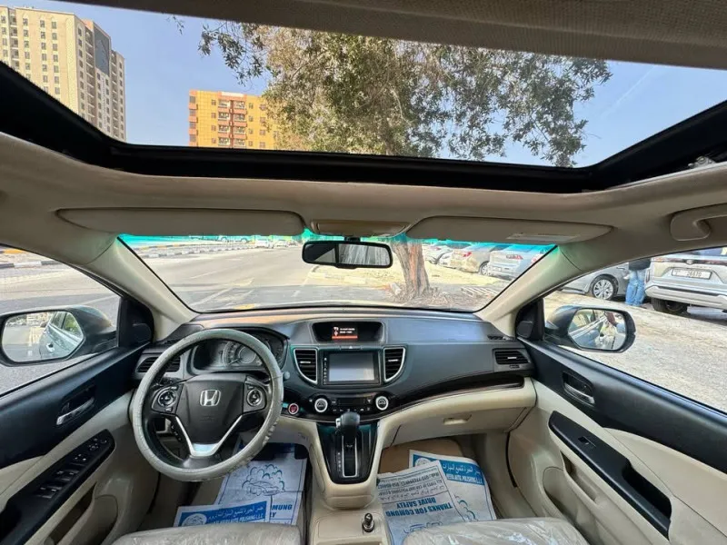 2015 Honda CR-V in Dubai