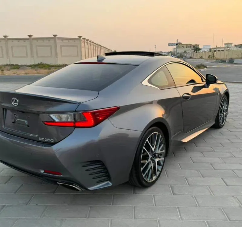 2015 لكزس RC- ار سي in Dubai