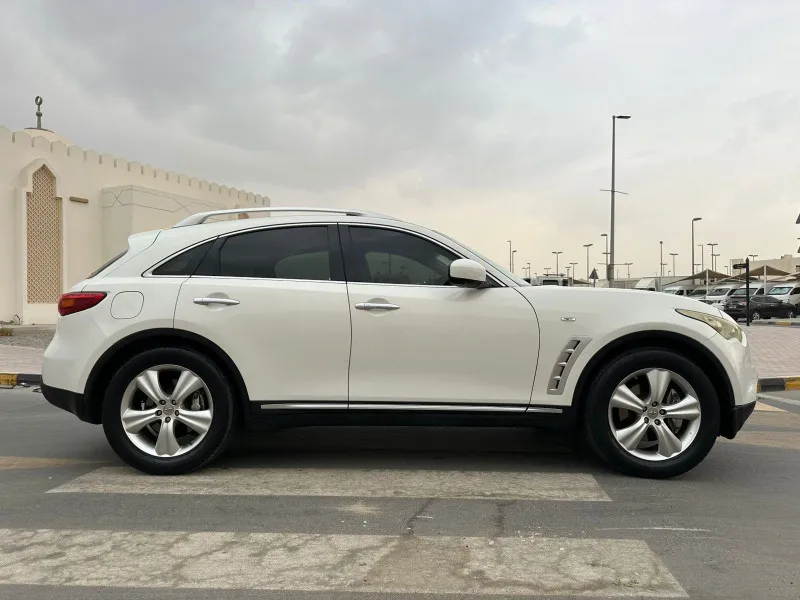 2010 Infiniti FX35 in Dubai