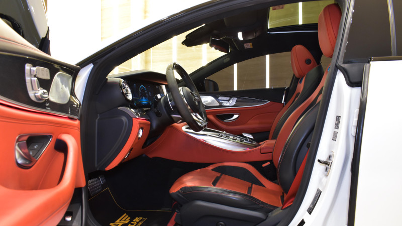 2019 Mercedes-Benz GT