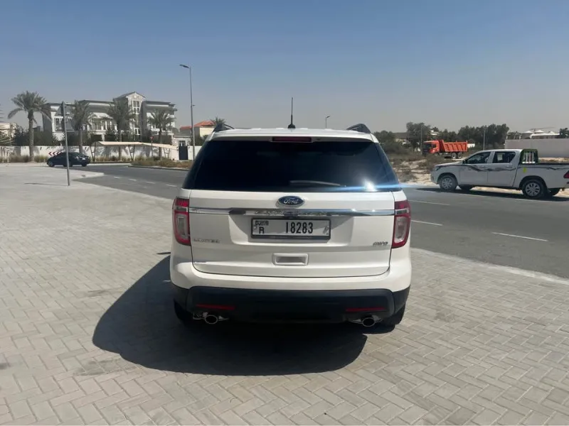 2013 فورد اكسبلورر in Dubai