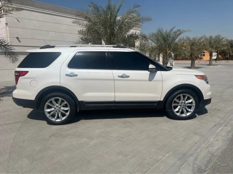 2013 فورد اكسبلورر in Dubai