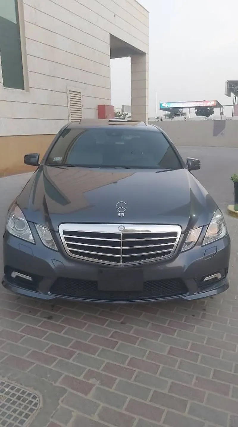 2010 مرسيدس-بنز الفئة - E in Dubai