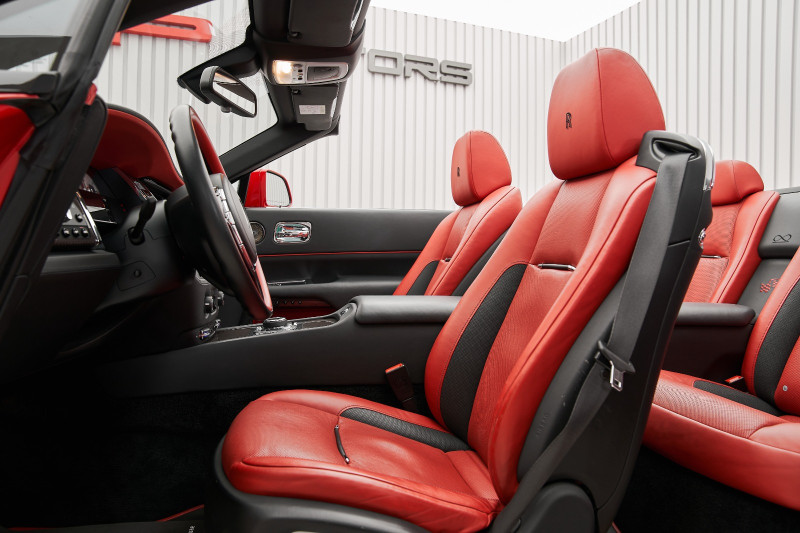 2020 Rolls Royce Dawn in dubai