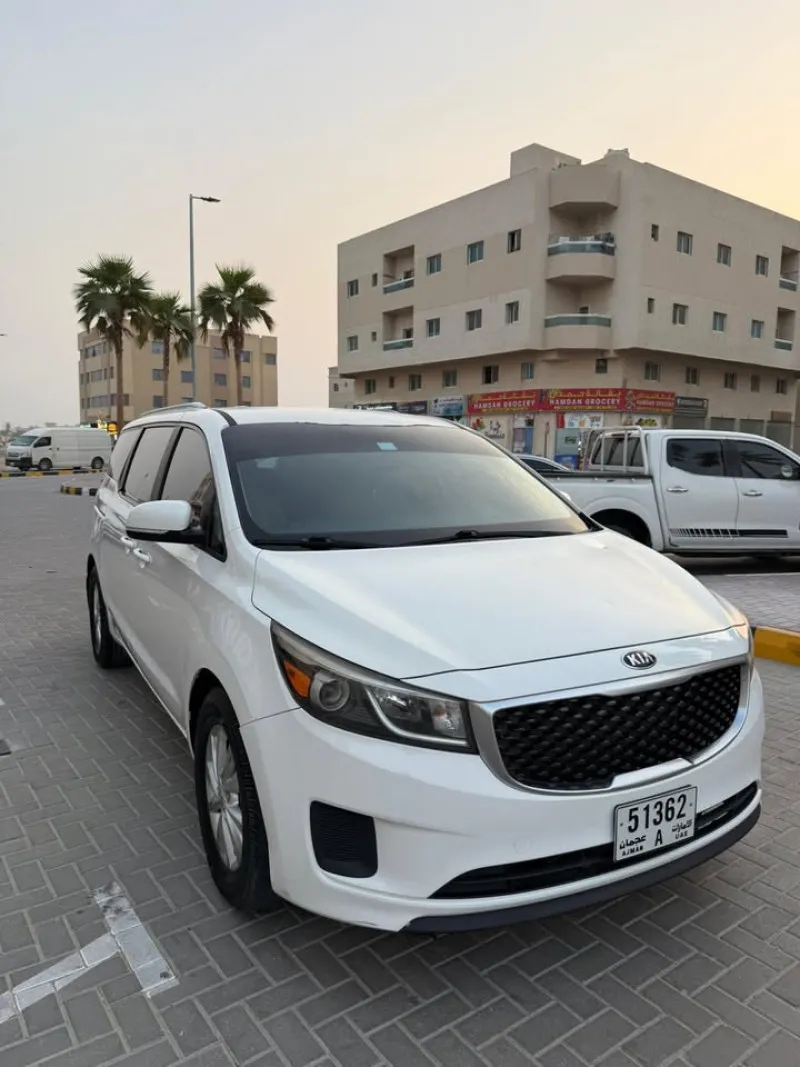 2015 كيا سيدونا in Dubai