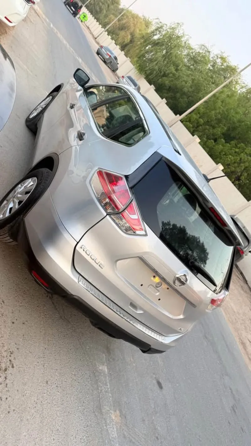 2019 نيسان روج in Dubai