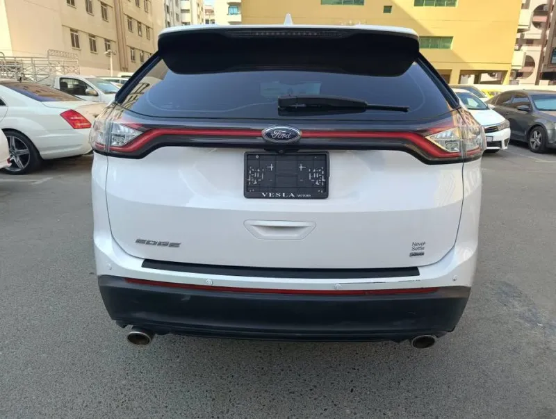 2016 فورد ايدج in Dubai