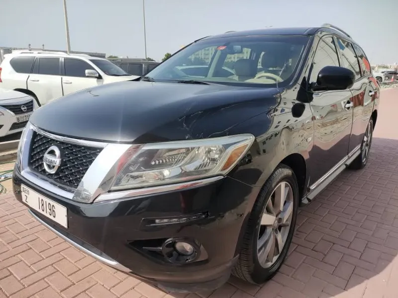 2013 Nissan Pathfinder in Dubai