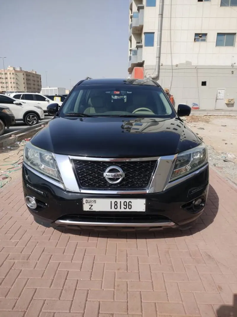 2013 Nissan Pathfinder in Dubai