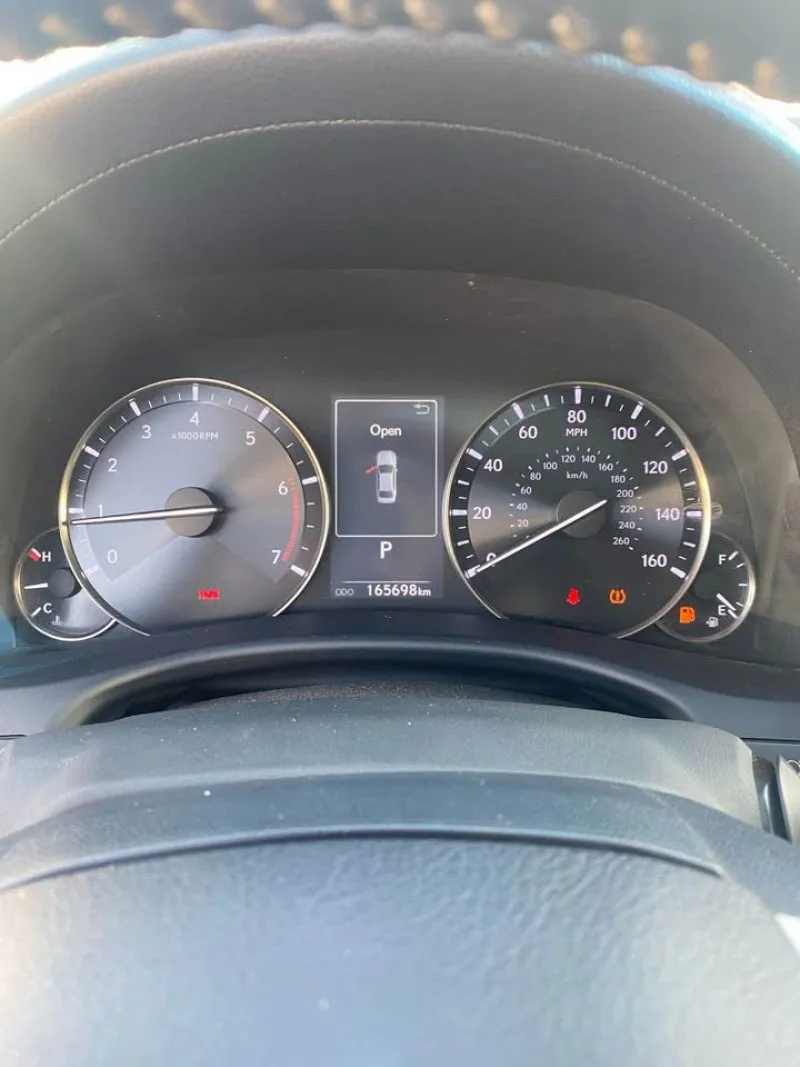 2016 Lexus GS in Dubai