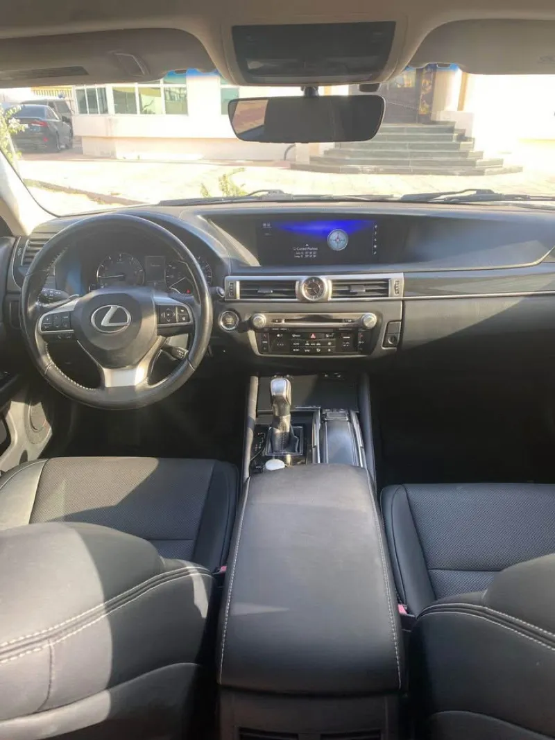 2016 Lexus GS in Dubai
