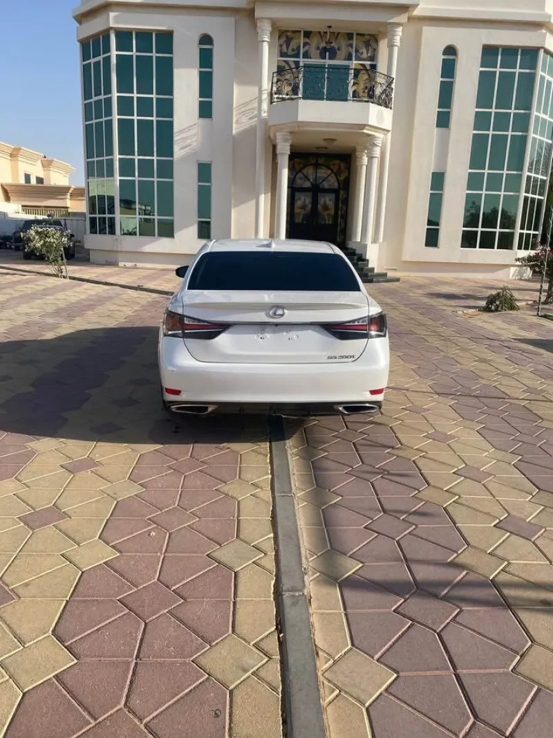 2016 Lexus GS in Dubai