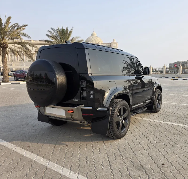 2021 Land Rover Defender in Dubai