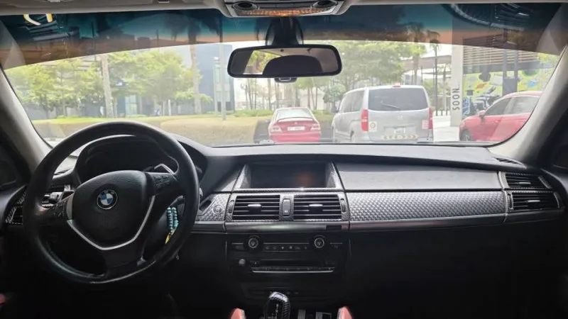 2011 BMW X6 in Dubai