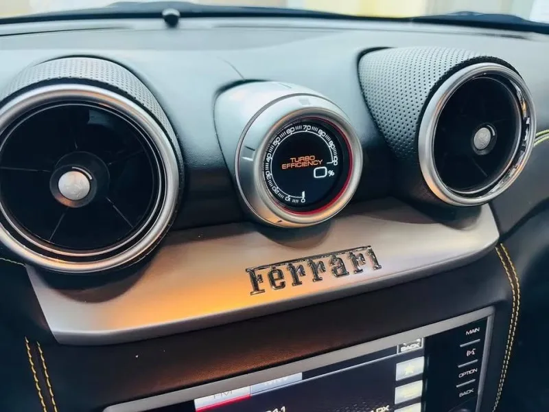 2017 Ferrari California in Dubai